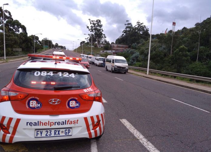 8 Injured after two taxis, bakkie collided on Otto Volek road in Pinetown 8 Injured after two taxis, bakkie collided on Otto Volek road in Pinetown