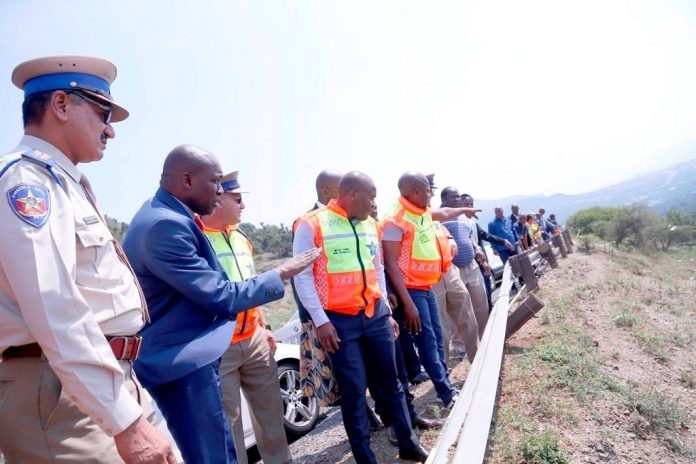 MEC Kaunda urges commuters to reject unroadworthy vehicles