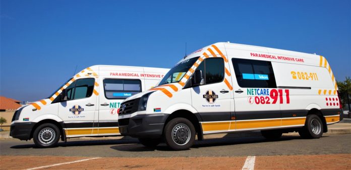 KZN: Collision on the R102 near Umtwalume taxi rank. KZN: Collision on the R102 near Umtwalume taxi rank.