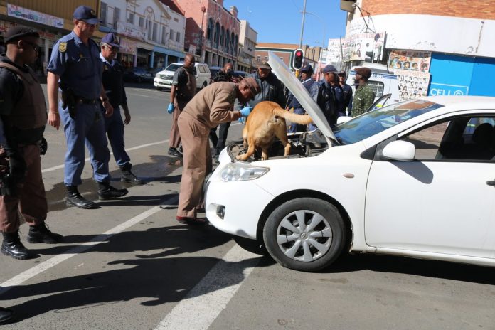 Police clampdown on criminal activities in Kimberley CBD Police clampdown on criminal activities in Kimberley CBD