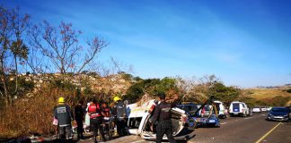 Fourteen people Injured After a Taxi Overturns in Trenance Park, KZN