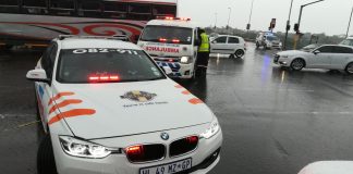Multiple injured in collision between mini-bus taxi and truck on R102