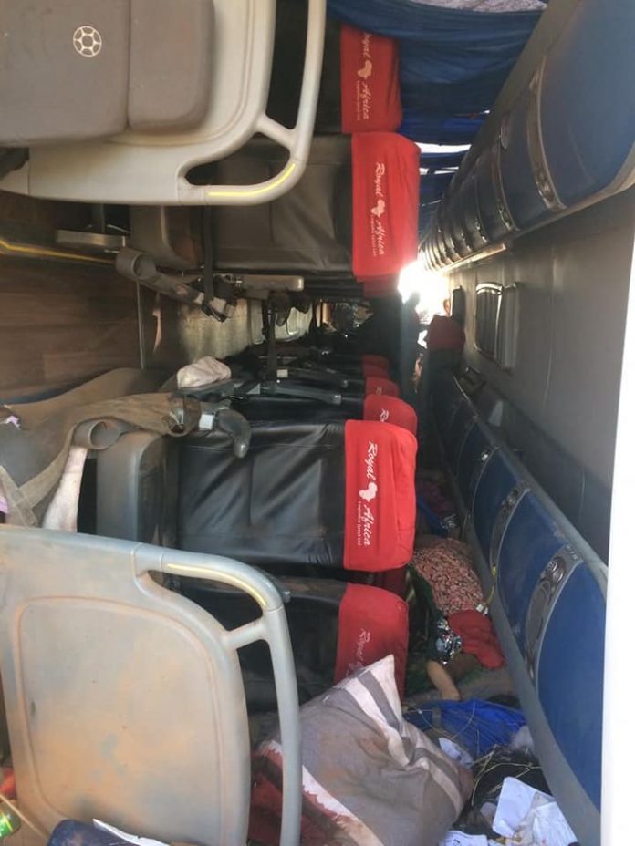 12 Passengers killed in bus crash on the N1-25 near Tobias in Waterberg district, Limpopo