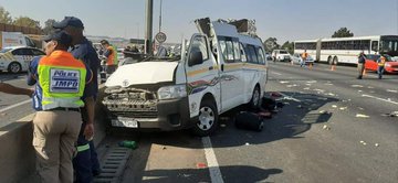 9 Killed in fatal taxi crash at the Maxwell Drive bridge between Allandale and Buccleauh Drives