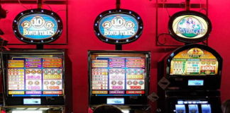 How to play online slots on the go