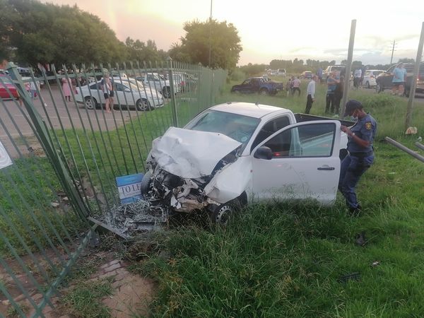 Two seriously injured in a two-vehicle collision on the R64 in front of Bains Game Lodge in Bloemfontein