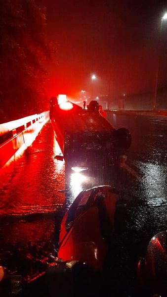 Multiple road crashes in rainy weather in KZN