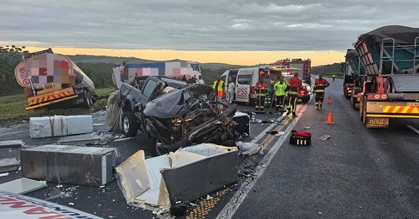 Five injured when a fully loaded bakkie towing a trailer collided head-on with a fuel tanker.
