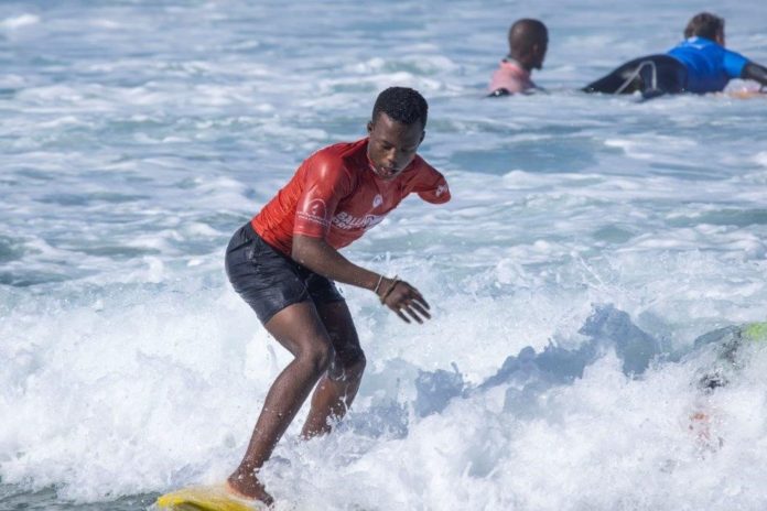 First Ballito Pro Para Surfing event attracts massive support First Ballito Pro Para Surfing event attracts massive support