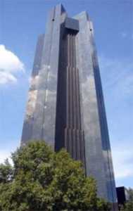South African Reserve Bank Building - Pretoria (150m)