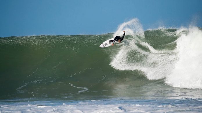 Top 5 surfing locations in South Africa