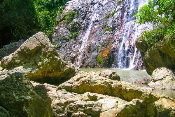 Na Muang Waterfalls