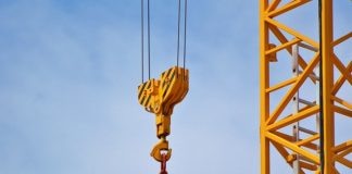 As Cranes Take Over Africa, How Can You Find The Right One For Your Business? As Cranes Take Over Africa, How Can You Find The Right One For Your Business?