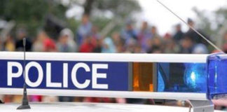 Police under attack: 3 Policemen injured, vehicles stoned, 1 attacker wounded, Westenburg