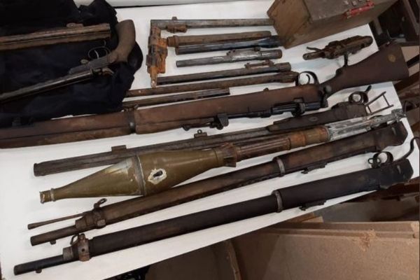 Firearm cache found in Oudtshoorn Dam Firearm cache found in Oudtshoorn Dam