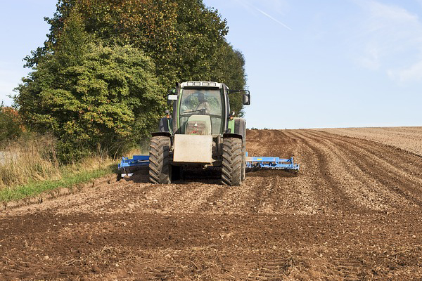 Farmers in revolt due to planned illegal informal settlement on arable land outside Krugersdorp Farmers in revolt due to planned illegal informal settlement on arable land outside Krugersdorp
