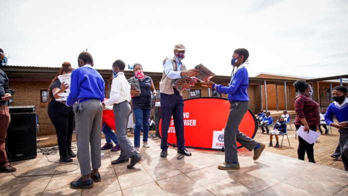 Ennerdale Schools receive school uniforms Ennerdale Schools receive school uniforms