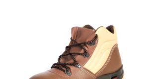 Boomtown’s new campaign for Maxeco celebrates 30 years – 10-million pairs – of iconic safety footwear Boomtown’s new campaign for Maxeco celebrates 30 years – 10-million pairs – of iconic safety footwear