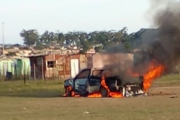 Service delivery protest in Makhanda, vehicle torched