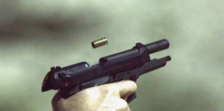 Farm attack, attackers open fire on couple, man returns fire kills 1, Hennops Valei