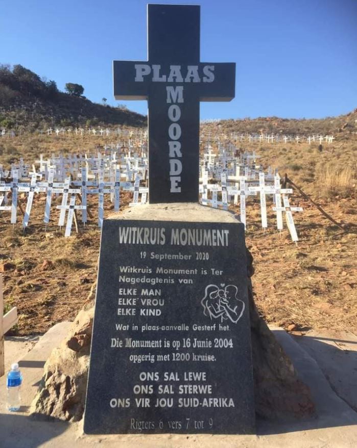 Photo's - White cross memorial ceremony - Farm murders in South Africa -  South Africa Today