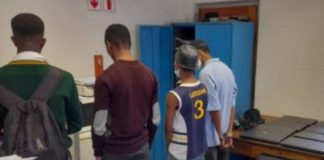 School burglary, 4 arrested with stolen laptops, Bloemfontein