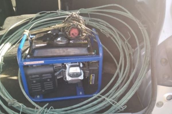 Newcastle Hawks arrest two suspects for theft of catenary cables Newcastle Hawks arrest two suspects for theft of catenary cables