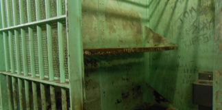Mossel Bay escapee arrested within hours Mossel Bay escapee arrested within hours