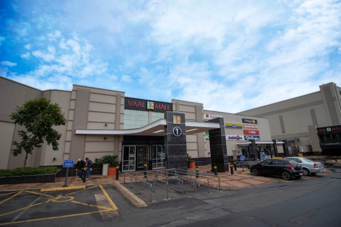 Vaal Mall bags a prized pair of mall marketing awards Vaal Mall bags a prized pair of mall marketing awards