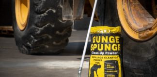 Gunge Spunge® from Pratley is an ideal product for cleaning up any liquid spills, including petrol, diesel, oil, sewage and other hazardous liquid material.