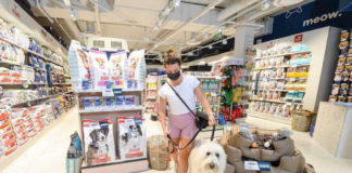 Checkers expands network of Petshop Science stores as SA pet economy grows Checkers expands network of Petshop Science stores as SA pet economy grows