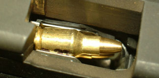 Unlicensed firearm, 2 arrested, Delft Unlicensed firearm, 2 arrested, Delft