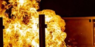 FF Plus and community put out fire at power substation, Balfour