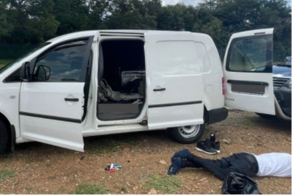 2 Police officers among 6 armed robbery syndicate members arrested, Pretoria