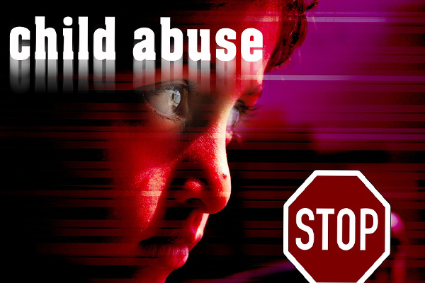 Man caught red handed raping his own daughter Man caught red handed raping his own daughter