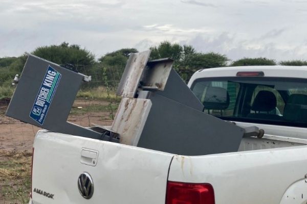 3 Slaughtered cows, meat cutter stolen from butchery recovered, Mogwase 3 Slaughtered cows, meat cutter stolen from butchery recovered, Mogwase
