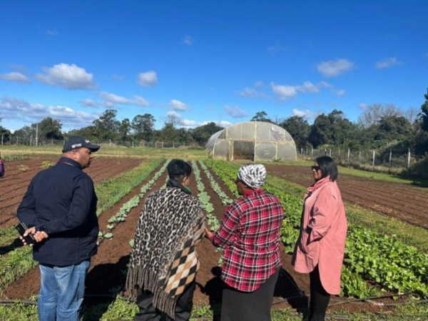 Support sustainable food programmes by attending the Garden Feast this Friday Support sustainable food programmes by attending the Garden Feast this Friday