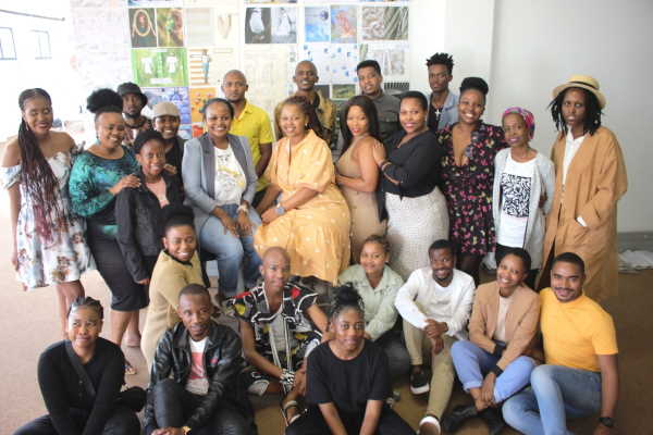 This describes the 2022 Class of Durban Fashion Fair mentorship designers gearing up for their “fashion journey” – here they are together with Fezile Mdletshe, Managing Director and Founder of the Fezile Fashion Skills Academy and Nondumiso Mthembu from the City’s Business Support, Tourism, Market and Agri-Business Unit (Seated in the centre)