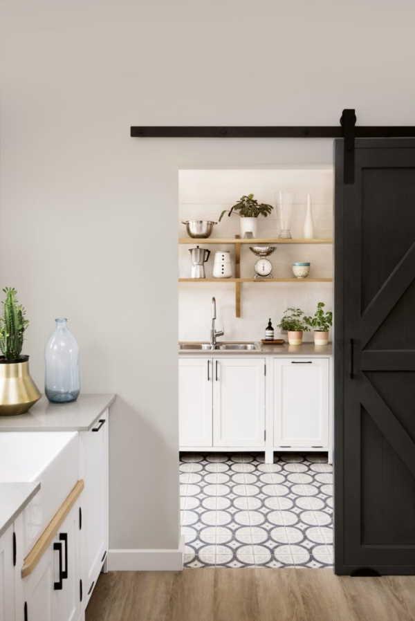 A trendy new Mineral colour palette from Plascon springs into consciousness this season A trendy new Mineral colour palette from Plascon springs into consciousness this season