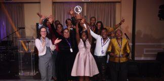 Dr-Rejoice-Shumba-CEO-of-Siyakholwa-group.-Award-Franchisor-of-the-year