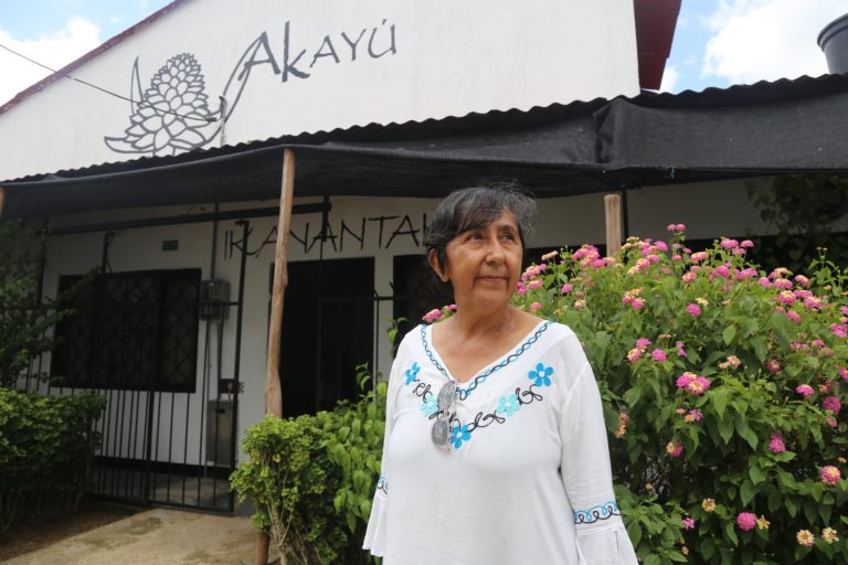 Martha Toledo in front of Akayú.