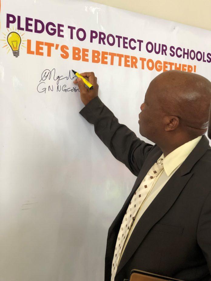 I AM A SCHOOL FAN – Taking on violence at schools in KwaZulu Natal I AM A SCHOOL FAN – Taking on violence at schools in KwaZulu Natal