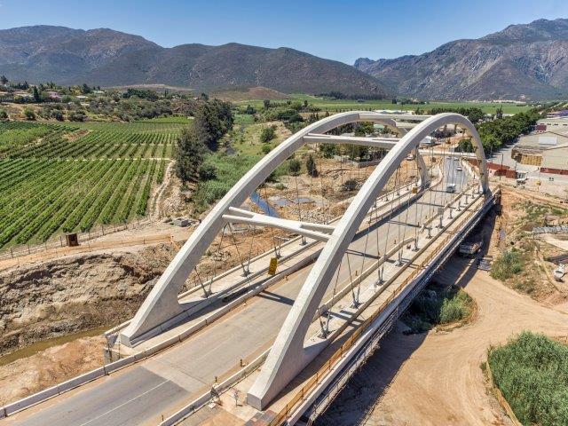 New Ashton Arch wins 2022 Fulton Award for Best Infrastructure Project over R100m New Ashton Arch wins 2022 Fulton Award for Best Infrastructure Project over R100m