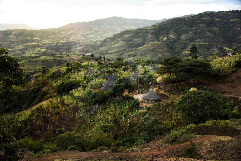 Dareshe Village, Ethiopia. Image by Rod Waddington via Flickr (CC BY-SA 2.0).