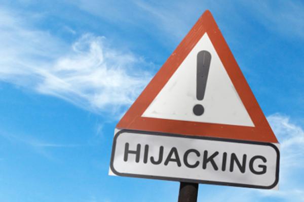 Quick thinking woman outsmarts hijackers, Lydenburg