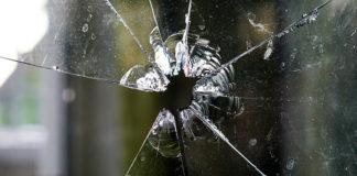 Gunman opens fire through house sliding door, girl (15) killed, Uitenhage