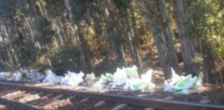 Police respond to looting of chrome from a goods train, Dullstroom