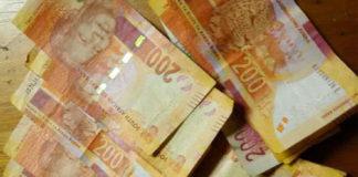 Two men robbed of R150k cash at a Groblersdal bank