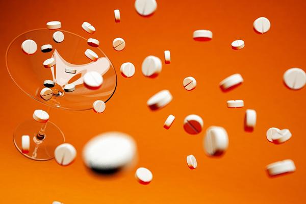 Man nabbed with 2000 mandrax tablets, N1, Bellville Man nabbed with 2000 mandrax tablets, N1, Bellville