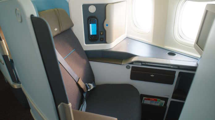 KLM Introduces New World Business Class Seats Aboard B777 Fleet – Available On South African Routes KLM Introduces New World Business Class Seats Aboard B777 Fleet – Available On South African Routes